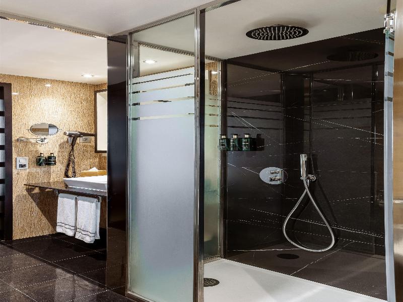 Melia Barcelona Sarria image