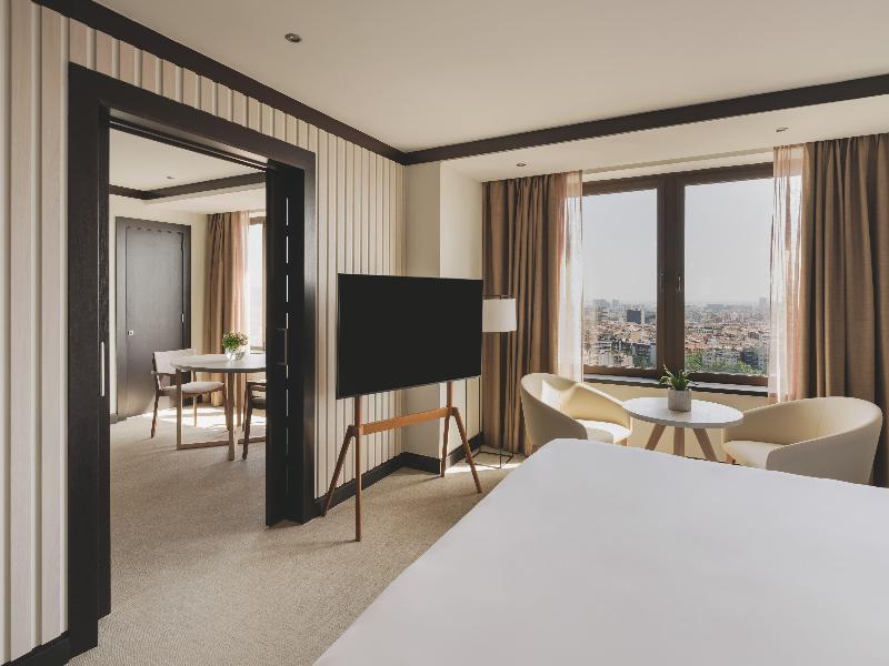 Melia Barcelona Sarria image