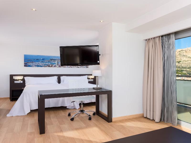 Hotel Alicante Gran Sol Affiliated by Melia image