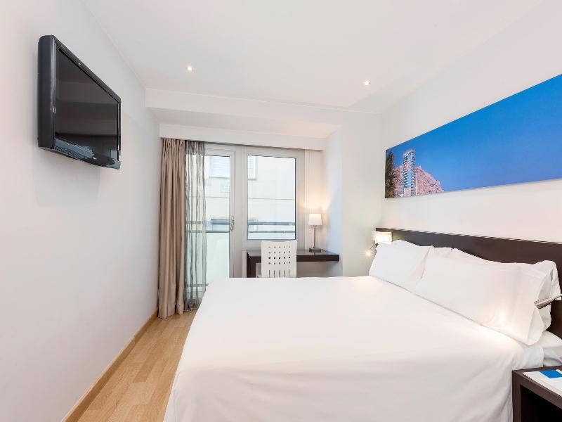 Hotel Alicante Gran Sol Affiliated by Melia image