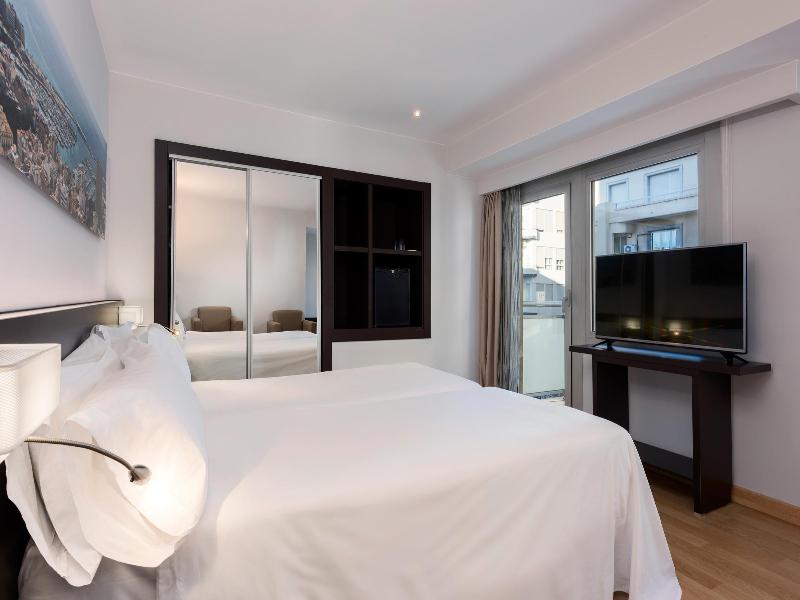 Hotel Alicante Gran Sol Affiliated by Melia image