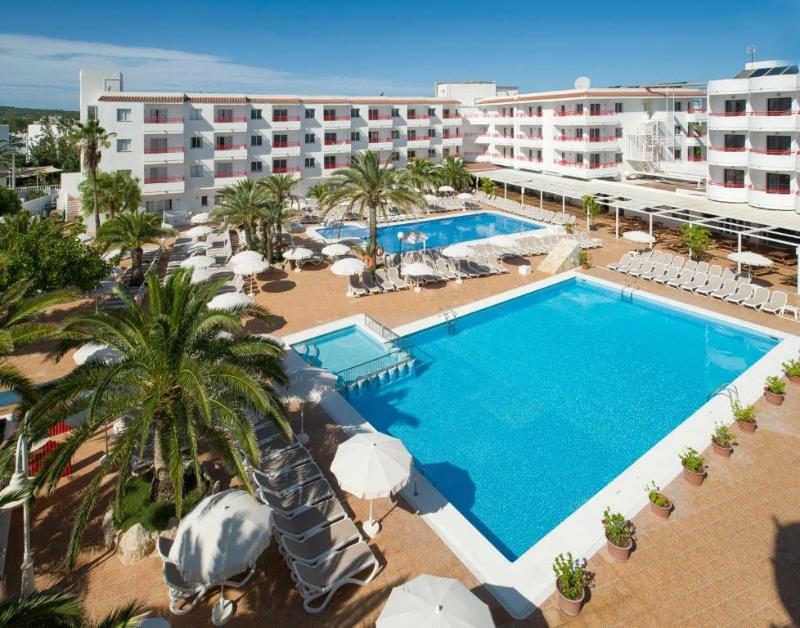 Coral Star Hotel & Apartments image