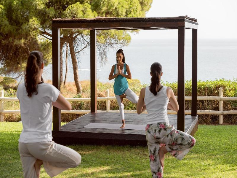 Pine Cliffs Hotel, a Luxury Collection Resort image