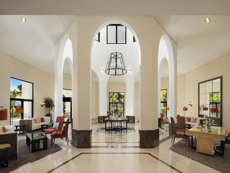 Pine Cliffs Hotel, a Luxury Collection Resort image