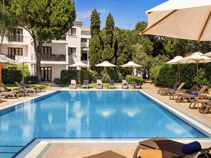 Pine Cliffs Hotel, a Luxury Collection Resort image