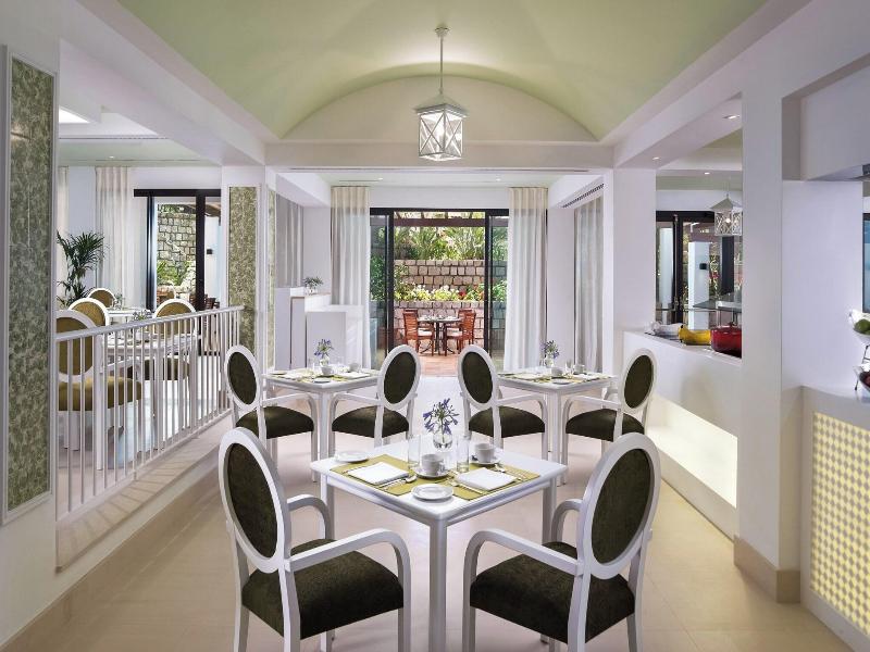 Pine Cliffs Hotel, a Luxury Collection Resort image