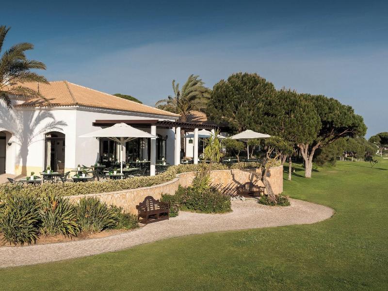 Pine Cliffs Hotel, a Luxury Collection Resort image