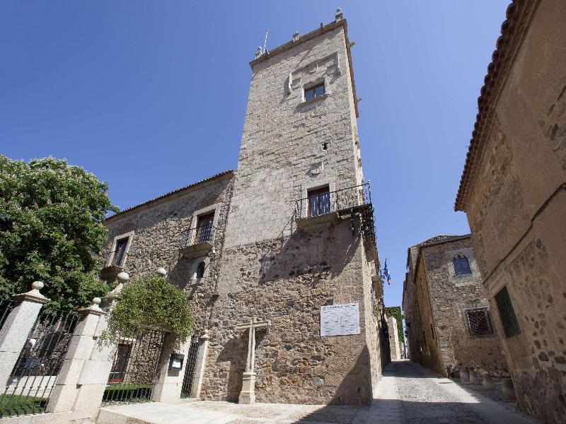 Parador de Caceres image