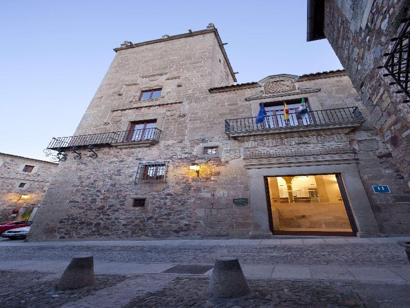 Parador de Caceres image