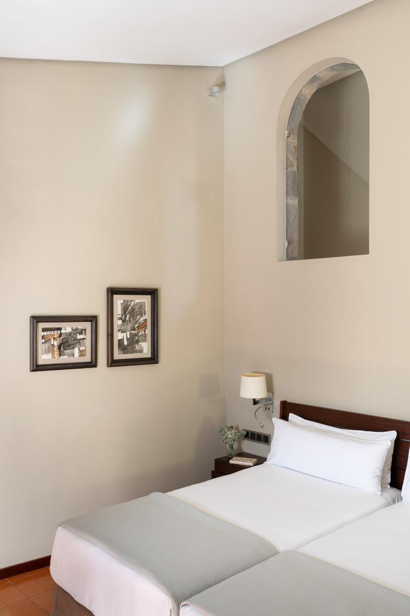 Parador de Caceres image