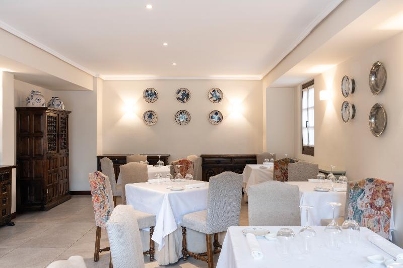 Parador de Calahorra image