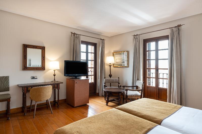 Parador de Calahorra image