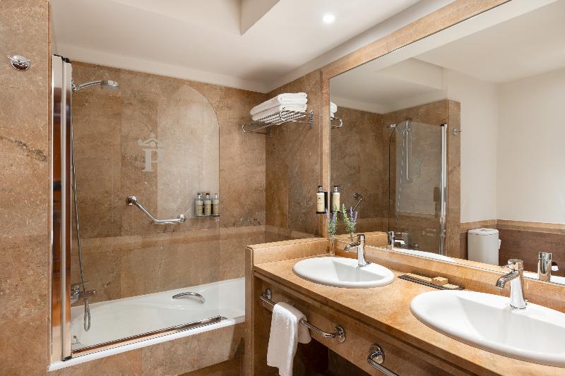 Parador de Calahorra image