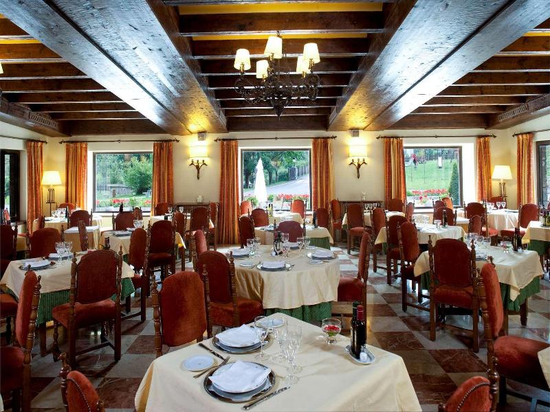 Parador de Fuente De image