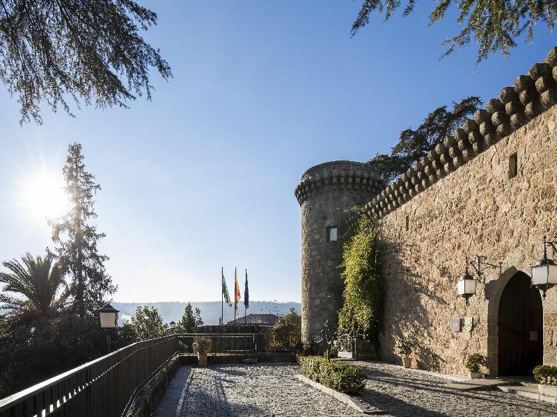 Parador de Jarandilla de la Vera image