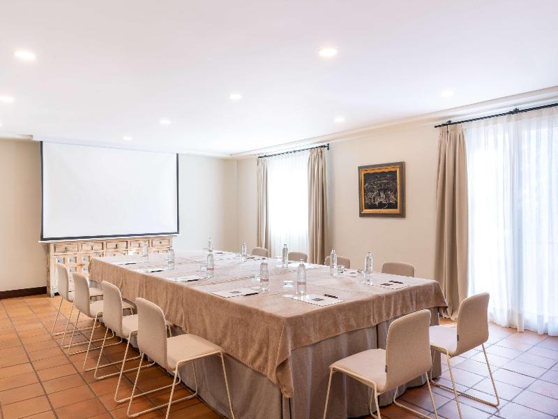 Parador De Malaga. Gibralfaro image