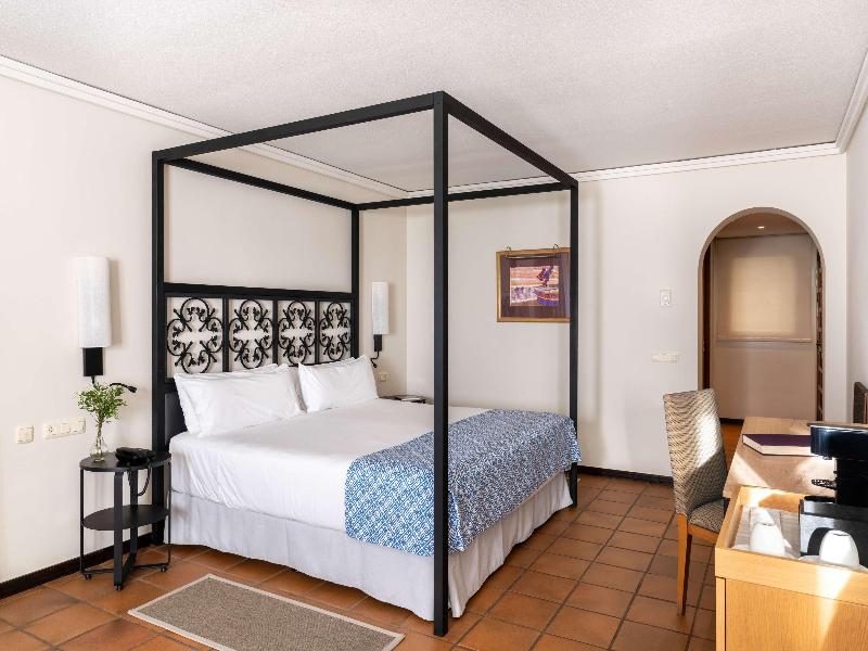 Parador De Malaga. Gibralfaro image