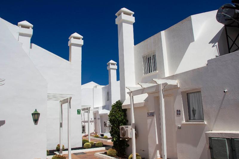 Caleta Playa Apartments