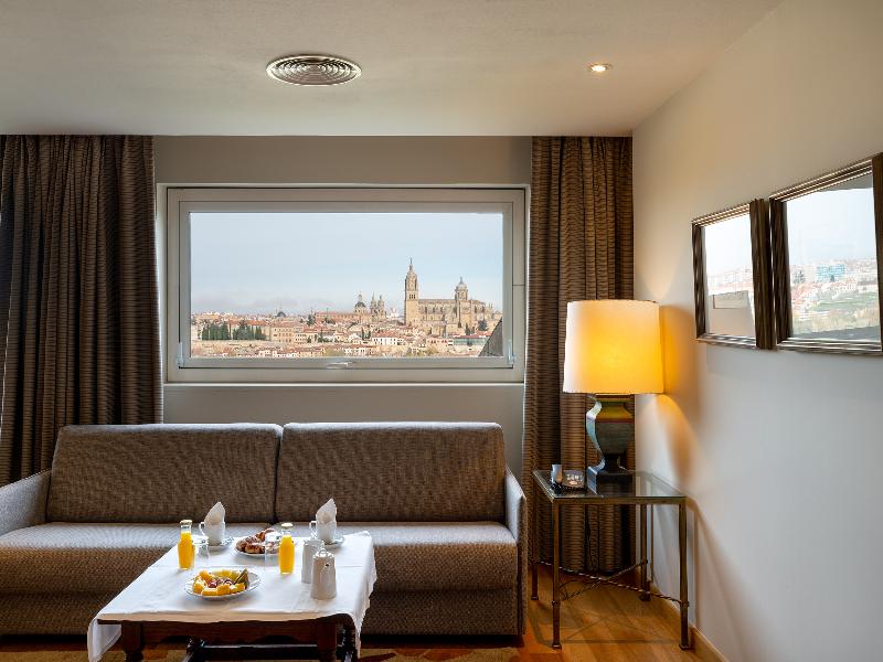 Parador de Salamanca image