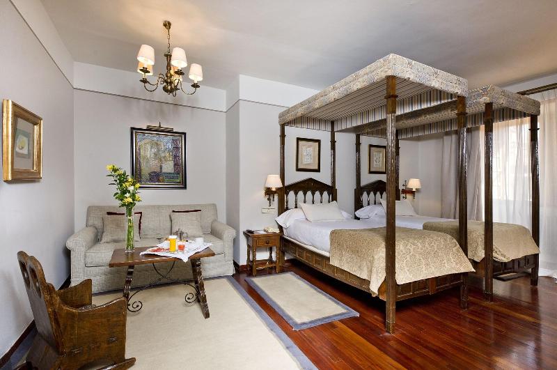 Parador de Santiago de Compostela image