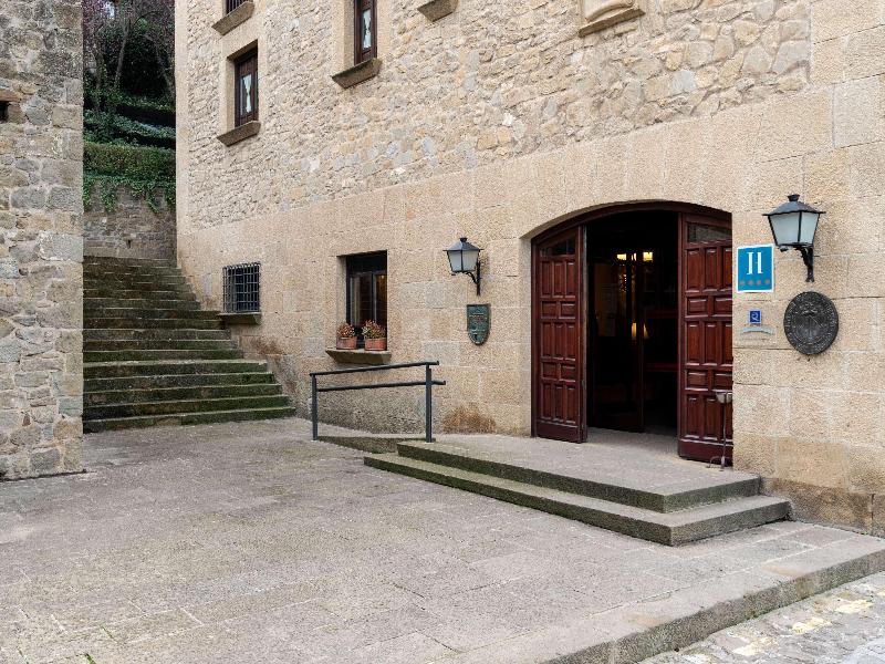Parador de Sos del Rey Catolico image