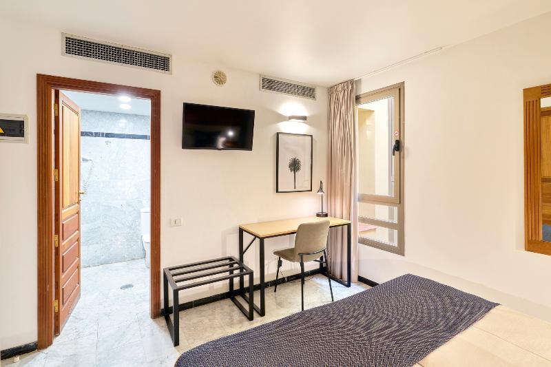 Torre del Conde gallery photo 17