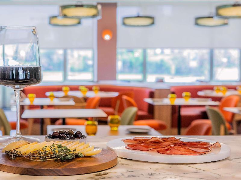 Novotel Lisboa image