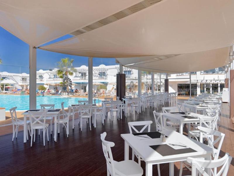 Arena Beach image