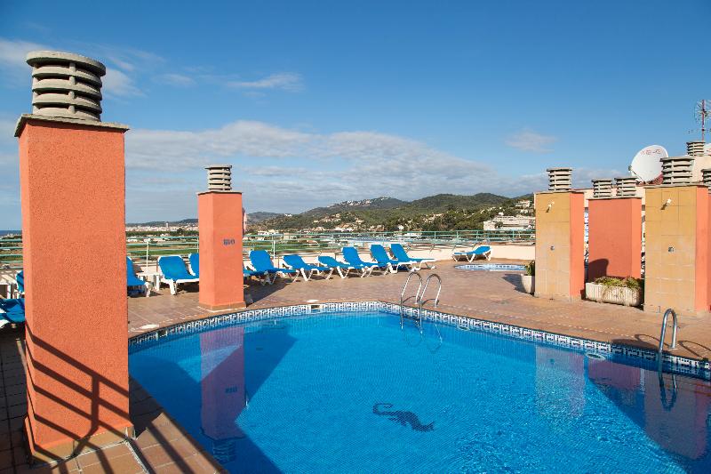 Santa Susanna Resort