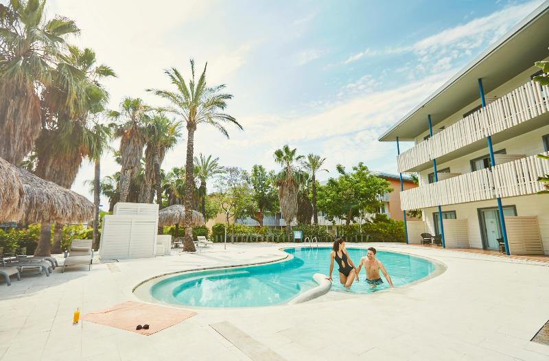 Portaventura Hotel Caribe + Ticket Included image