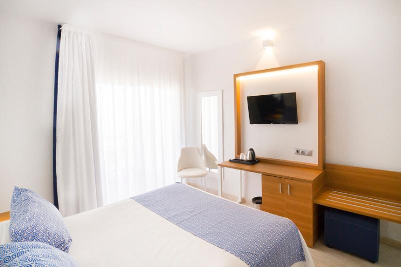 Ibersol Torremolinos Beach image
