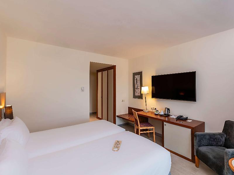 Mercure Lisboa Hotel image