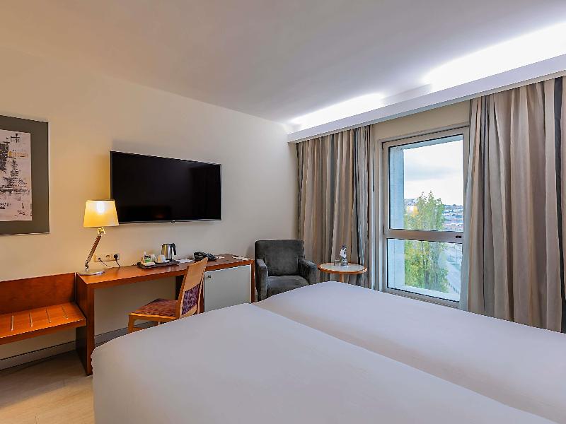 Mercure Lisboa Hotel image