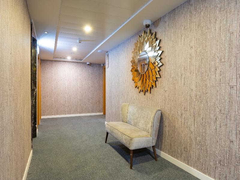 Masa Hotel Almirante image