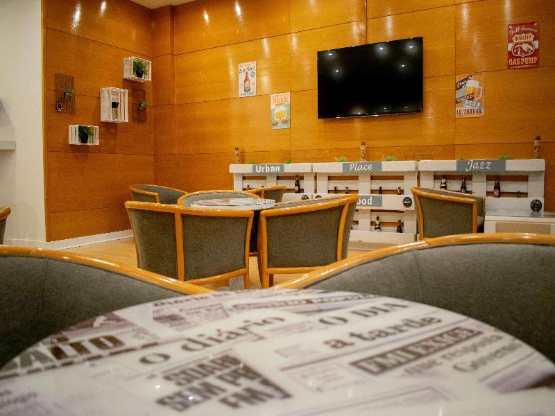 TRYP Montijo Parque Hotel image