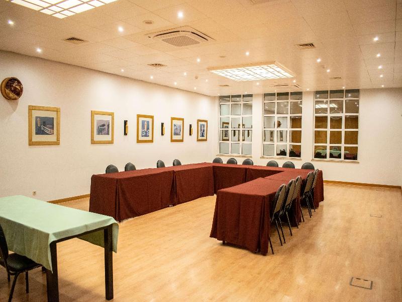 TRYP Montijo Parque Hotel image