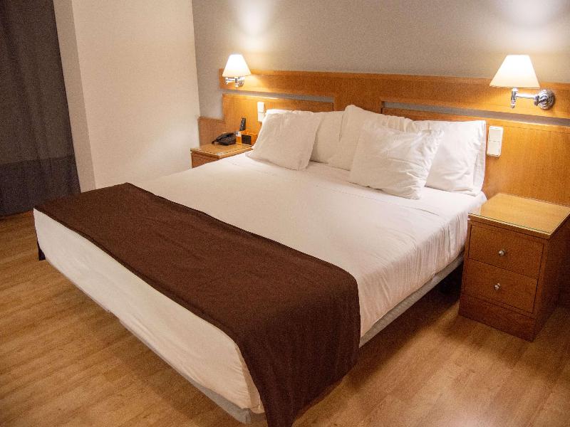 TRYP Montijo Parque Hotel image