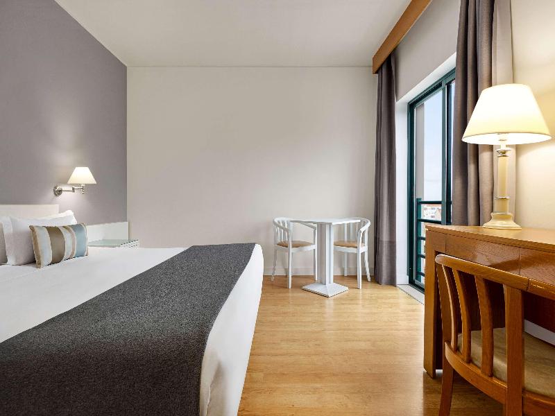 TRYP Montijo Parque Hotel image