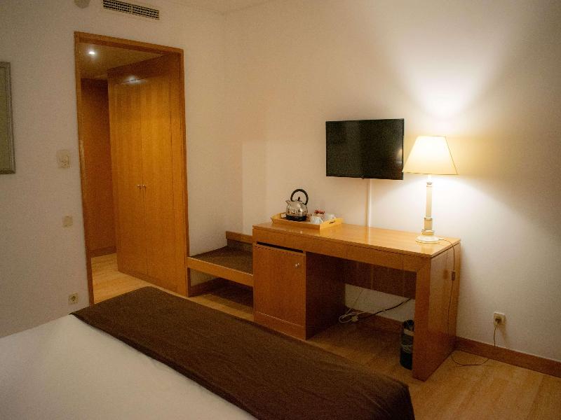 TRYP Montijo Parque Hotel image
