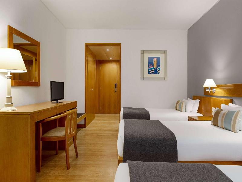 TRYP Montijo Parque Hotel image