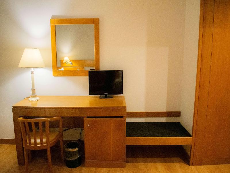 TRYP Montijo Parque Hotel image