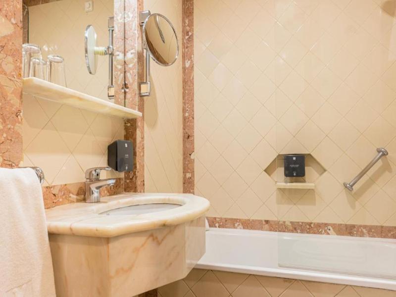 Sana Rex Hotel image