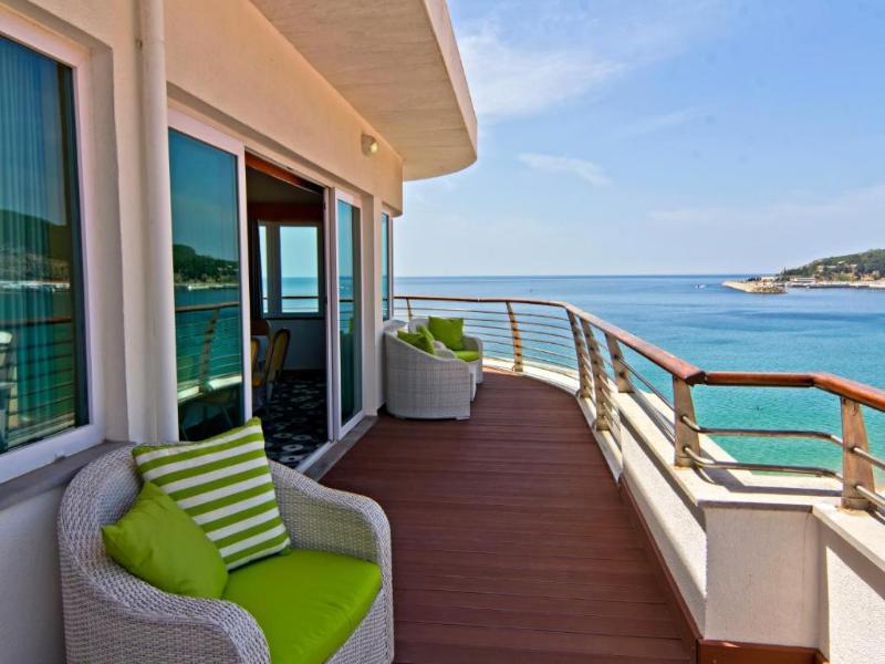 SANA Sesimbra image