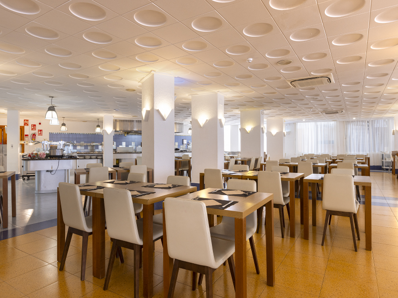 Invisa Hotel Ereso — restaurant
