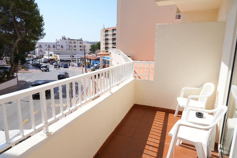 Invisa Hotel Ereso image
