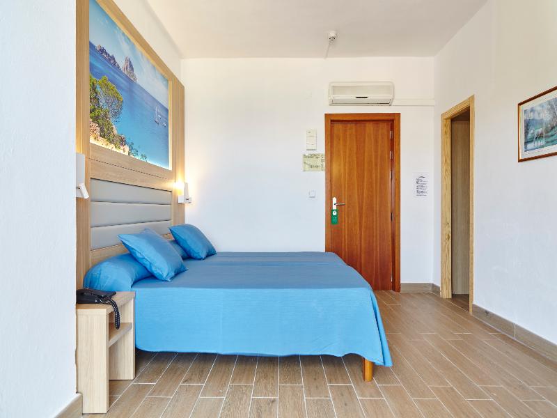 Hotel Ses Savines image