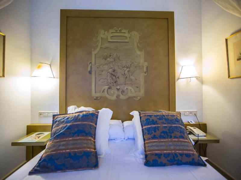Hacienda del Cardenal image