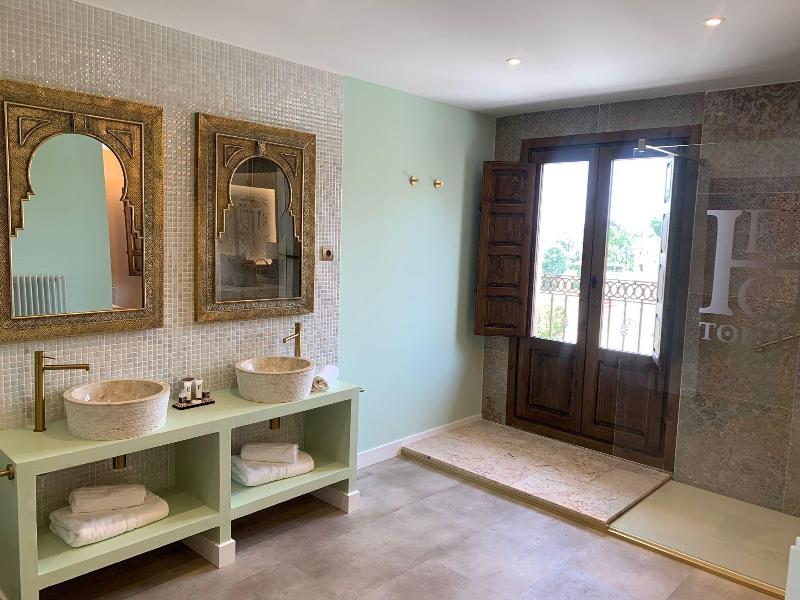 Hacienda del Cardenal image