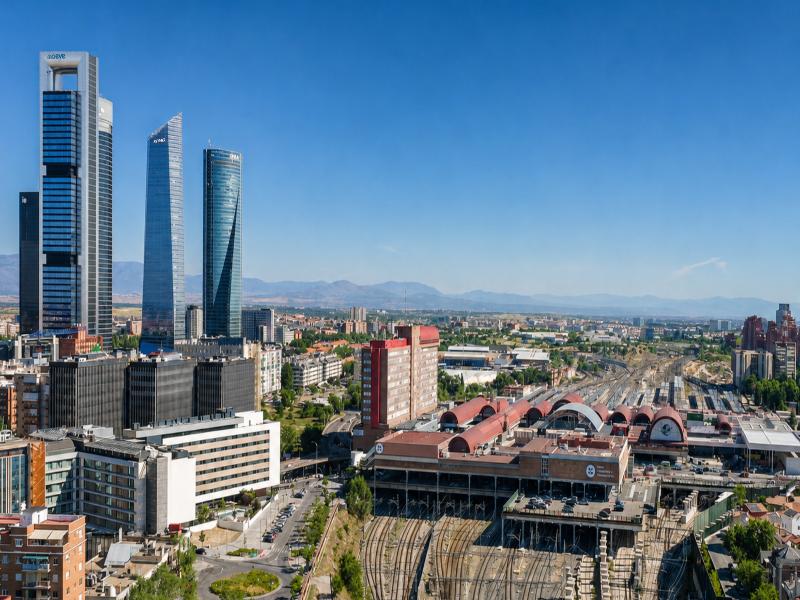 Hotel Chamartin the One