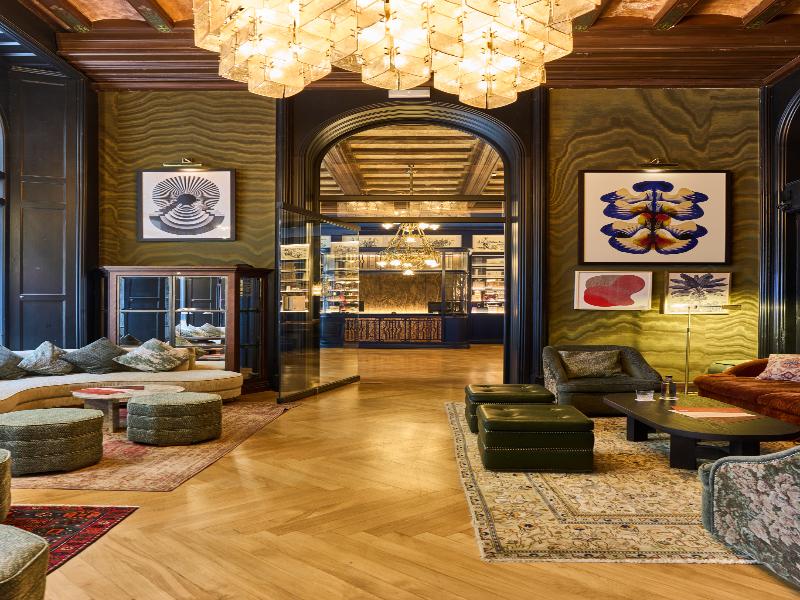 Hotel EspaNa Ocean Drive image